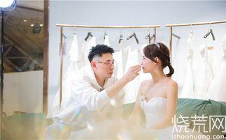 买超家庭背景,从草根逆袭到商业帝国的传奇之路